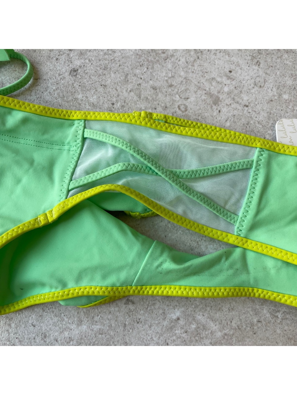 Lululemon Women's Size 6 Mint Green Bikini Set with Yellow Trim - Picture 4 of 8